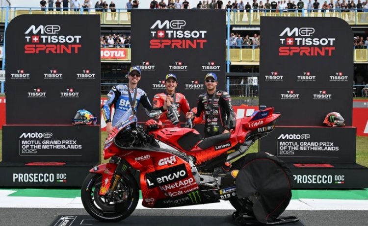 Drama Crash di Race MotoGP Belanda 2025, Marc Marquez Keluar Sebagai Pemenang