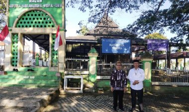 Peserta Musabaqah Qiraatil Kutub Diajak Ziarah ke Makam Syekh Jamaluddin al-Akbar Penyiar Islam di Wajo