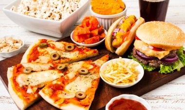 Studi: Junk Food Percepat Kerusakan Sel Otak dan Memori