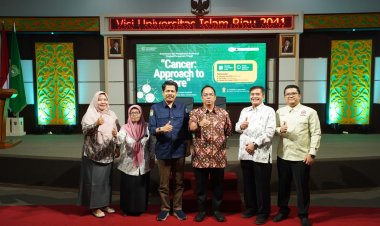 UIR dan Yayasan Kanker Indonesia Beri Penyuluhan Kanker untuk Mahasiswa