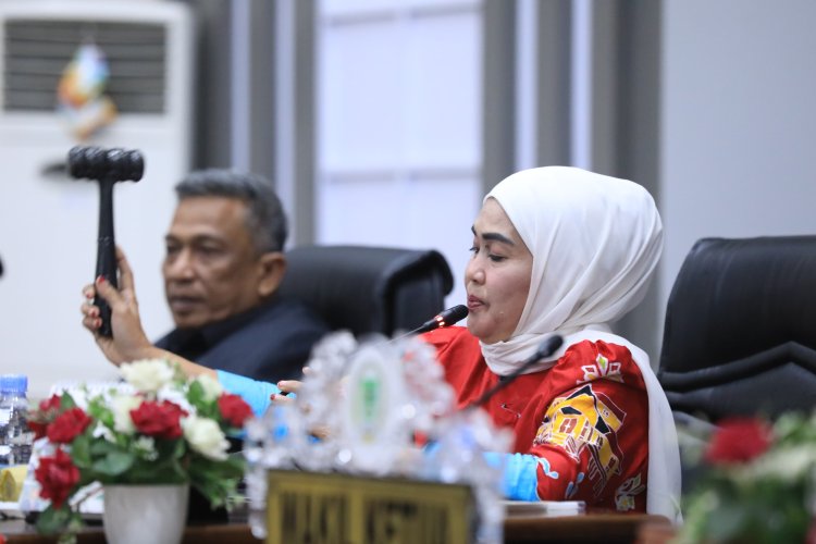 Tok, DPRD Rohul Sahkan APBD-P 2025 Rp 2,05 Triliun