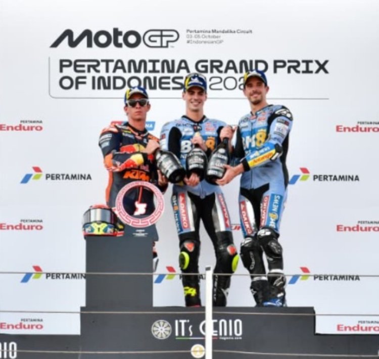 Fermin Aldeguer Juara MotoGP Mandalika 2025, Juara Dunia Marc Marquez Jatuh