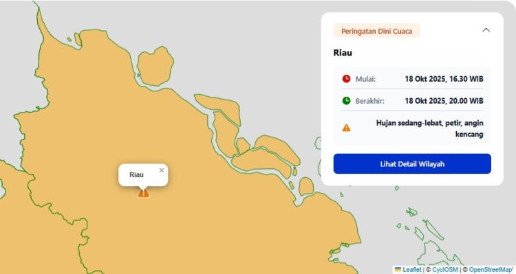 Prakiraan Cuaca Riau 18 Oktober 2025, BMKG Minta Masyarakat Waspadai Hujan Lebat Disertai Petir dan Angin Kencang