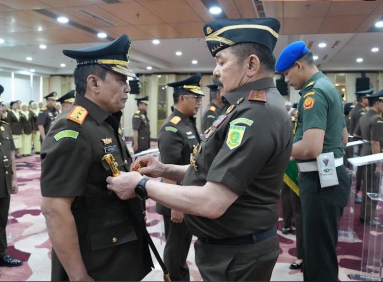 Jaksa Agung Lantik Sutikno Sebagai Kajati Riau: Garda Terdepan Berantas Tipikor