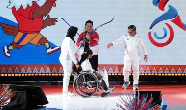 DKI Jakarta Juara Umum Popnas XVII 2025, Kevin Andrian Atlet Angkat Besi Riau Pecahkan Rekor Baru