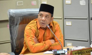 Abdul Kasim Minta Insiden SMA 72 Jakarta Jadi Pelajaran, Disdik Riau Harus Perketat Pengawasan Sekolah