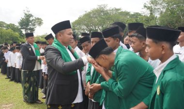 Gubernur Riau Minta Jadikan Hari Santri Nasional 2025 Momentum Teguhkan Janji dan Perkuat Iman