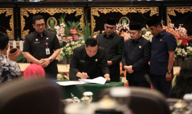 DPRD Riau Sahkan APBD 2026, Pendapatan Daerah Diperkirakan Rp8,254 Triliun