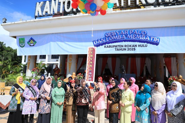 Gebyar PAUD dan Lomba Membatik Rohul, Bunda PAUD Ajak Anak-anak Belajar dengan Gembira dan Kreatif