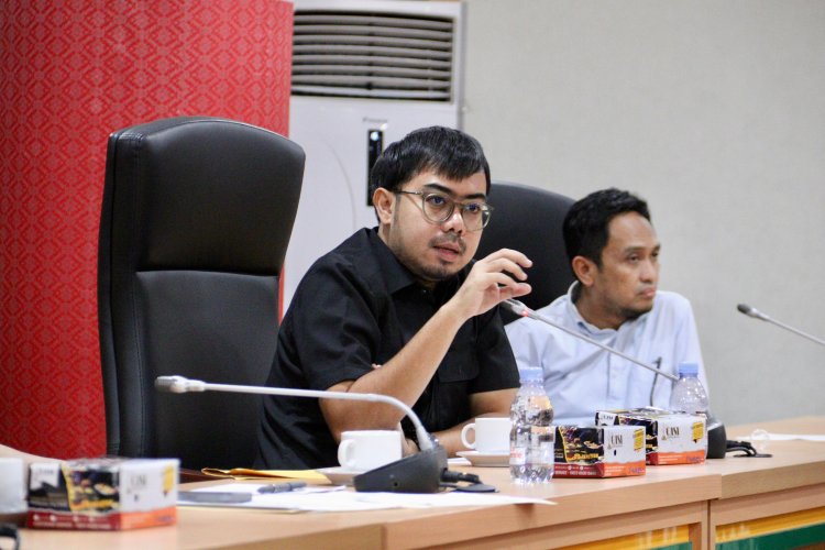 Ginda Burnama Pergoki LPS Sialang Rampai Buang Sampah di Lahan Kosong