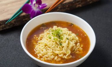 Berapa Batas Aman Makan Mi Instan? Ini Rekomendasi Dokter