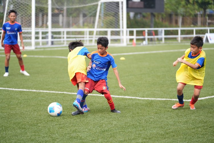 PSSI dan KNVB Gelar Coaching Clinic di ASIOP Stadium Jakarta untuk Pembinaan Pemain Muda