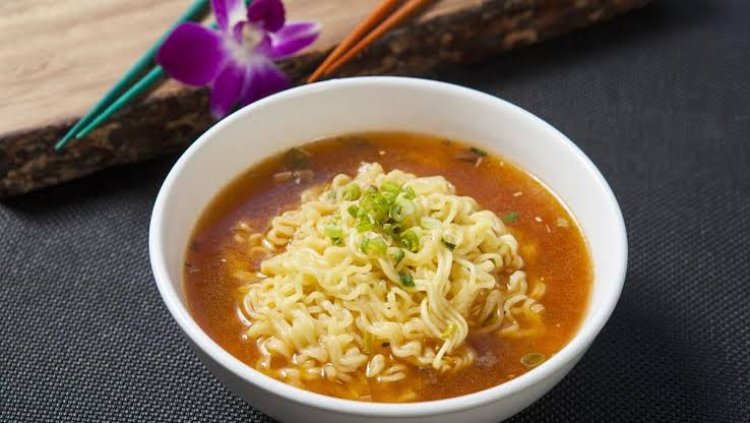 Berapa Batas Aman Makan Mi Instan? Ini Rekomendasi Dokter