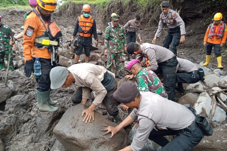 Korban Meninggal Dunia Akibat Banjir Sumatera Capai 836 Jiwa, 518 Masih Hilang