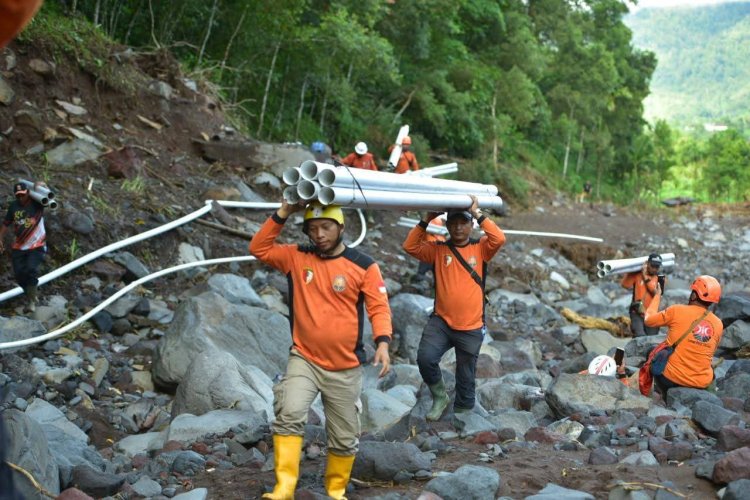 PKS Riau Bantu Ketersediaan Air Bersih untuk Masyarakat Terdampak Bencana Sumbar