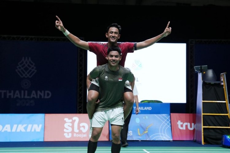 Tim Bulutangkis Indonesia Raih 3 Medali Emas di SEA Games 2025 Thailand, Disumbangkan Alwi Farhan dan Sabar/Reza