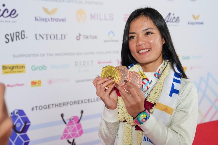 Ayustina Delia Priatna Atlet Track Cycling Indonesia Persembahkan Emas SEA Games 2025 Thailand untuk Bunda