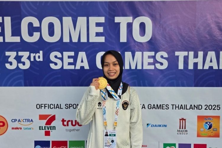 Luluk Diana Tri Wijayana Atlet Angkat Besi Indonesia Berhasil Kalahkan Trauma, Raih Emas SEA Games 2025 Thailand