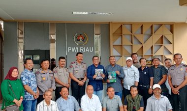 Miliki Call Center 24 Jam, Polda Riau Kedepankan Pelayanan Humanis dan Cepat Tanggap 