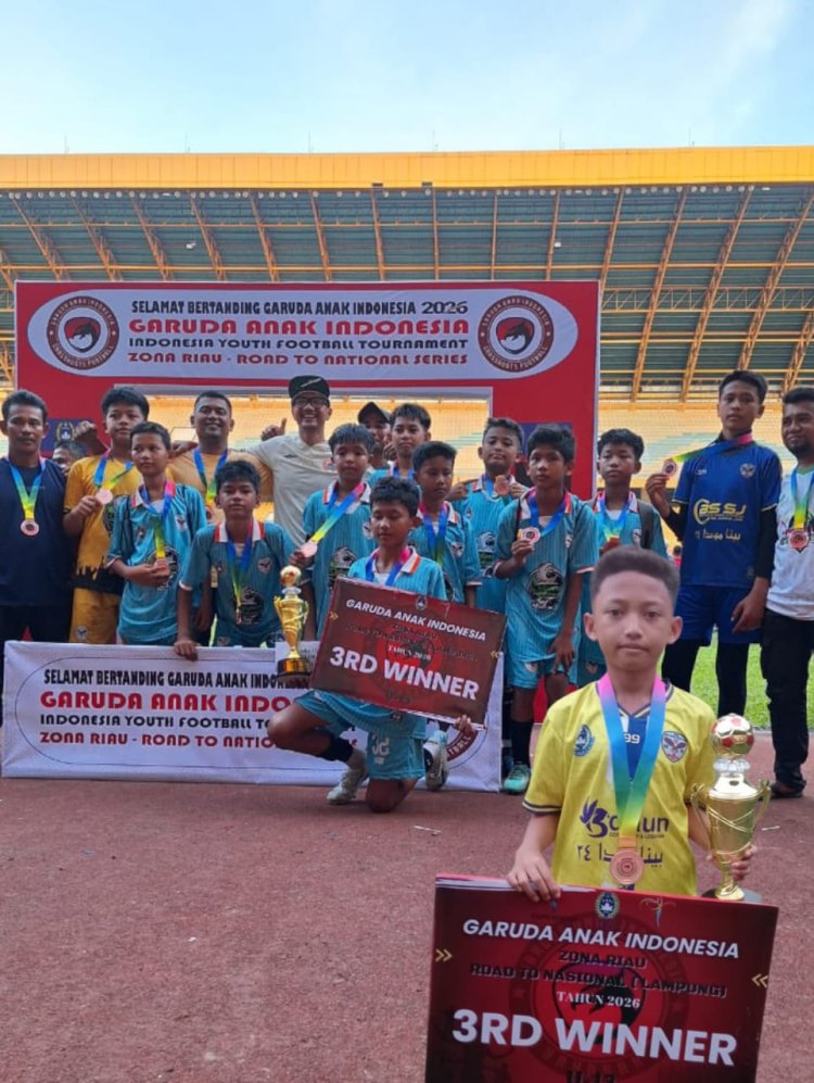 Tim KU 13 Bina Muda Raih Juara 3 Turnamen Garuda Anak Indonesia 2026 di Stadion Utama Pekanbaru