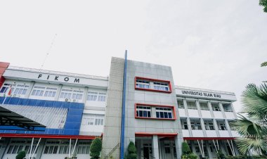 Fikom UIR Raih Akreditasi UNGGUL dari LAMSPAK, Dekan Komitmen Perkuat Tata Kelola dan Riset