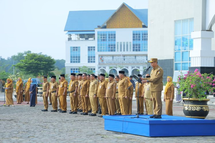 Tingkatkan Kualitas Pelayanan Publik, Wawako Pekanbaru Tegaskan Disiplin dan Sinergi OPD di Awal Tahun 2026