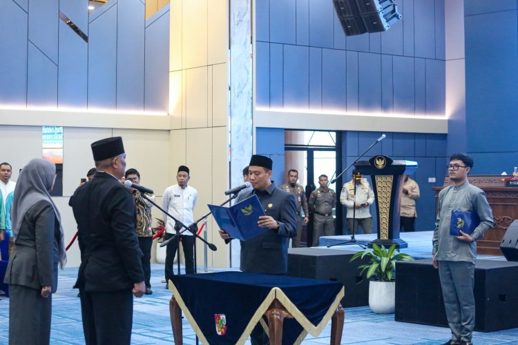 Wawako Pekanbaru Markarius Anwar Lantik 43 Pejabat Struktural dan Fungsional, Hasil Evaluasi Kinerja