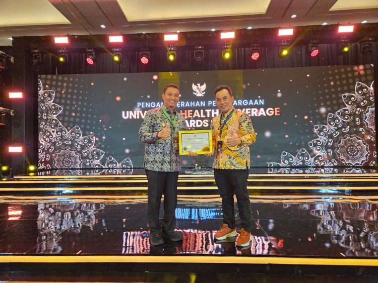 Terima Universal Health Coverage Awards 2026 Kategori Madya, Wawako Markarius Anwar: Capaian UHC di Pekanbaru Sudah 100 Persen
