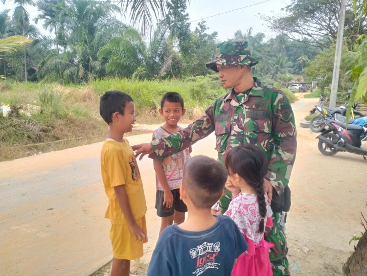 Ramadhan Penuh Berkah, Satgas TMMD ke-127 Kodim 0301/Pekanbaru Hadirkan Kehangatan untuk Anak-anak di Kelurahan Tuah Negeri