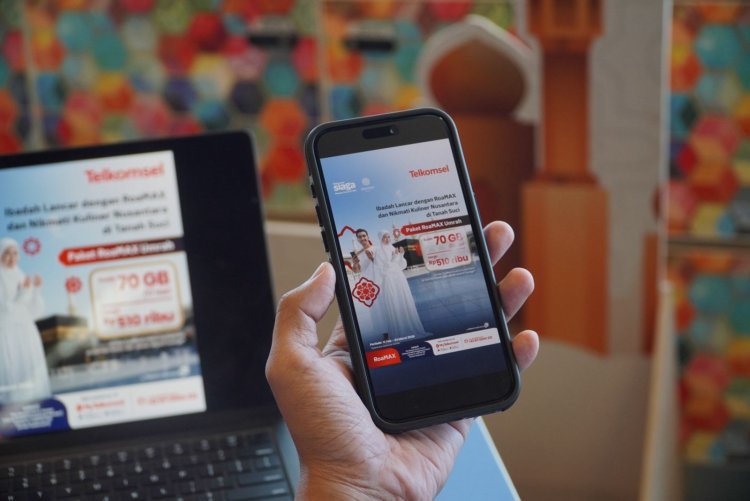 Ibadah Makin Tenang Bersama Paket RoaMAX Umrah Telkomsel, Dapatkan Voucher Kuliner Nusantara di Tanah Suci