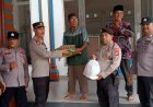 Polsek Ujung Batu Salurkan Sembako dan Bansos kepada Pengurus Masjid
