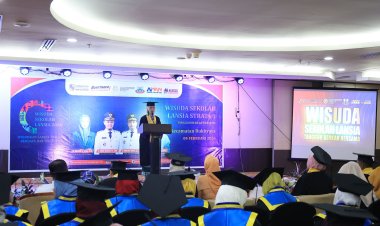 Puluhan Lansia Pekanbaru Diwisuda, Ketua TP PKK Dorong Terwujudnya Lansia Sehat dan Bermartabat