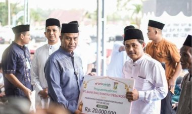 Bupati Kampar Safari Ramadan di Desa Karya Bhakti, Janjikan Program yang Menyentuh Masyarakat