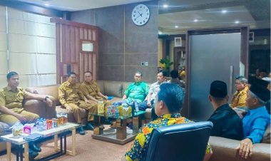 Bupati Kampar Fasilitasi Penyelesaian Konflik Desa Koto Aman dengan PT Buana Wira Lestari