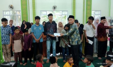 PT Karya Samo Mas Salurkan Sembako dan Santunan Anak Yatim di Desa Teluk Aur