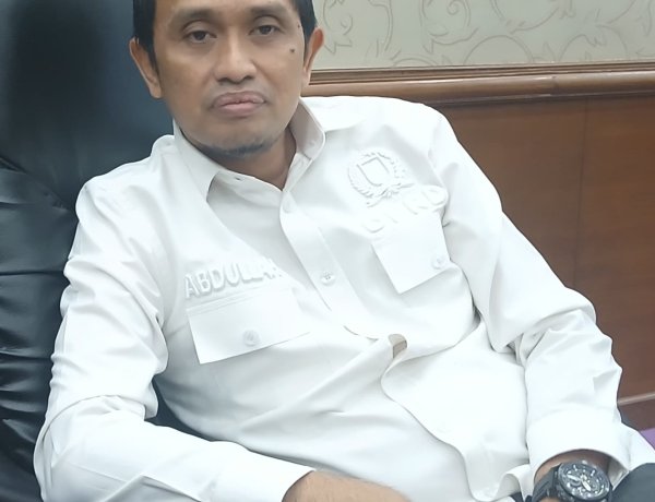 Maraton Audit 400 Perusahaan: Pansus OPD DPRD Riau Kejar Target PAD 2 Digit