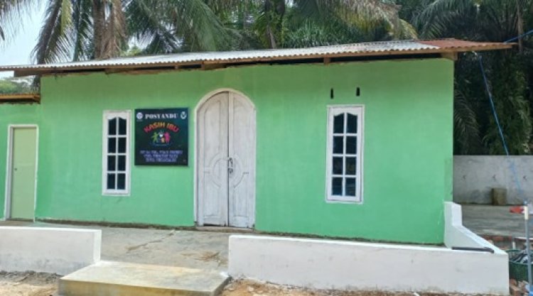 Satgas TMMD ke-127 Kodim 0301/Pekanbaru Cat Ulang dan Benahi Posbindu Kasih Ibu, Jadi Tempat Layanan Kesehatan yang Nyaman