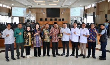 Sinergi Legislatif, Pansus LKPJ DPRD Riau 'Berguru' Mekanisme Pengawasan ke Kalsel