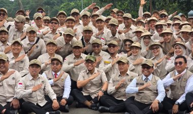 360 Petugas Penyelenggara Ibadah Haji 2026 Daker Madidah Berangkat ke Arab Saudi, Dilepas Wamenhaj Dahnil Anzar Simanjuntak