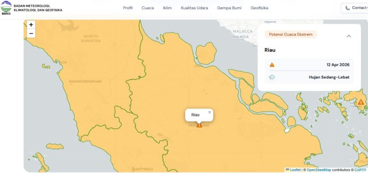 Prakiraan Cuaca Riau 12 April 2026, Peringatan Dini BMKG Waspada Hujan Lebat Disertai Petir dan Angin Kencang di Bengkalis dan Kepulauan Meranti