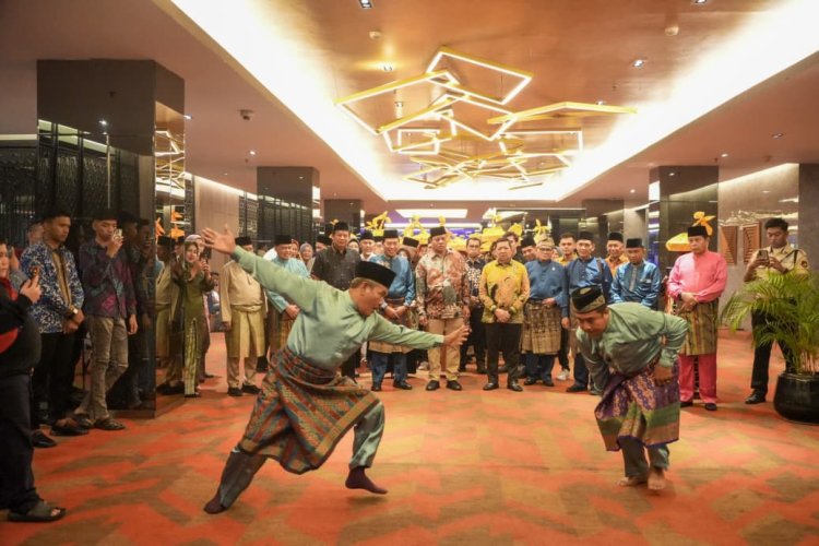 Tokoh Masyarakat Puji Kepemimpinan Bupati Suhardiman Amby, Dinilai Berhasil Bawa Kemajuan Kuansing