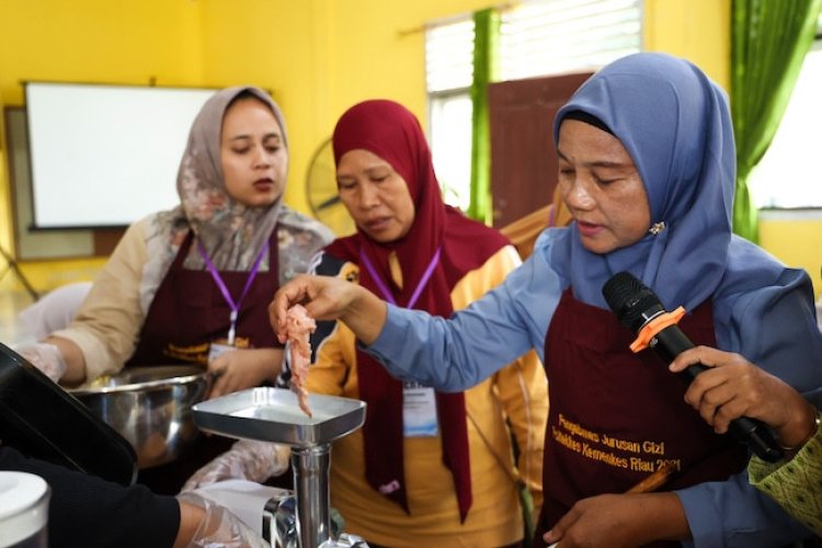 PTPN IV Regional III Gandeng Dinas Perikanan Kabupaten Kampar, Gelar Pelatihan Budidaya dan Pengolahan Lele