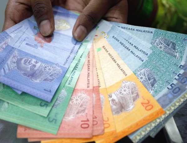Ringgit Malaysia Jadi Mata Uang Terkuat di Asia, Libas Negara Tetangga
