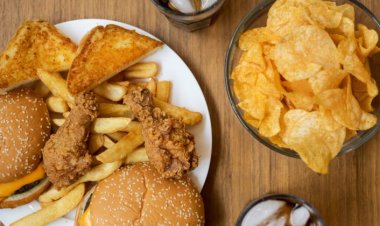 4 Kombinasi Makanan ini Dapat Merusak Jantung, Waspadalah!