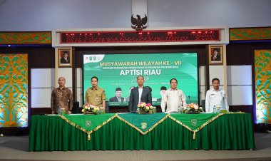 Rektor UIR Admiral Terpilih Aklamasi Pimpin APTISI Riau Periode 2026–2031