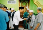 Wabup Rohil Serahkan Sapi Kurban di Ujung Tanjung, Jhony Charles: Tingkatkan Kepedulian Sosial Kita