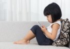 Anak Sering Main Gadget, Bikin Jantung Lemah? Ini Faktanya