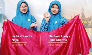 Sachio Diandra Najla dan Nachwa Aliefya Putri Dharma Siswa MAN IC Serpong Raih Gold Medal dan Second Prize ASPC 2026 di Bangkok