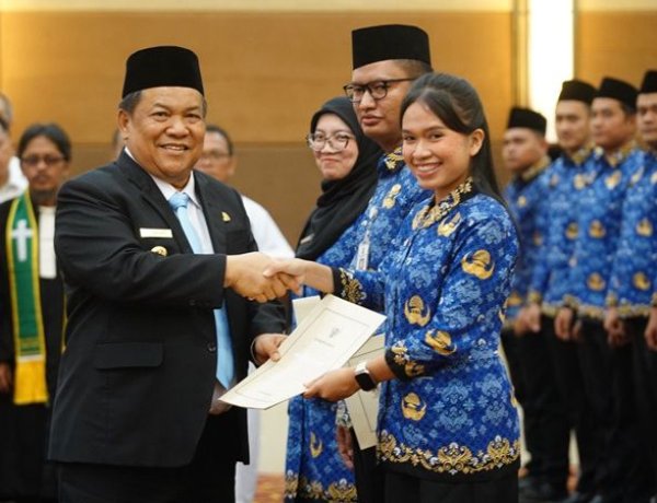 Gaji di Bawah Nisab, Plt Gubri Bebaskan PPPK Pemprov Riau dari Potongan Zakat Profesi