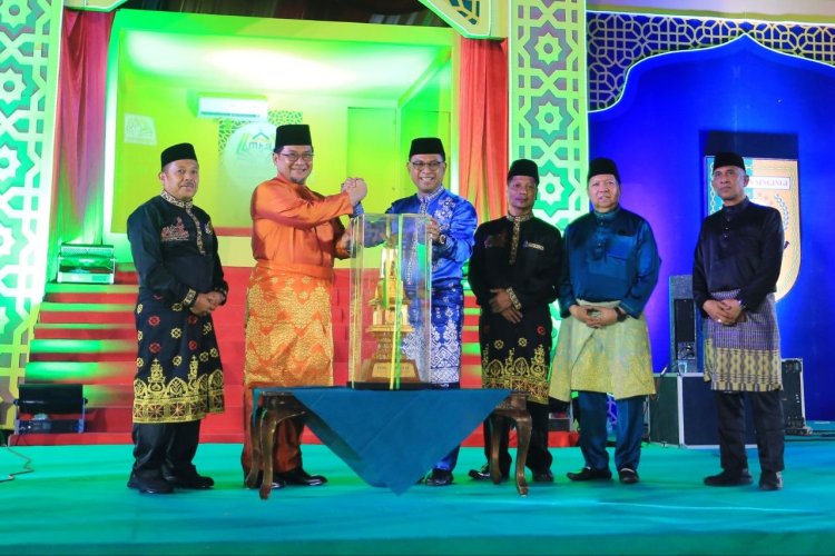 Rokan Hilir Juara Umum MTQ XLIV Provinsi Riau 2026, Harapkan Nilai-Nilai Al-Qur'an Membumi di Tengah Masyarakat
